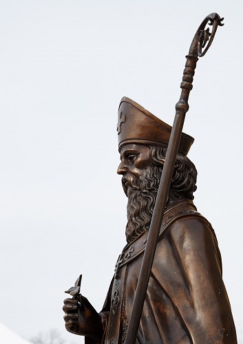 Saint Patrick's Statue, Profile
